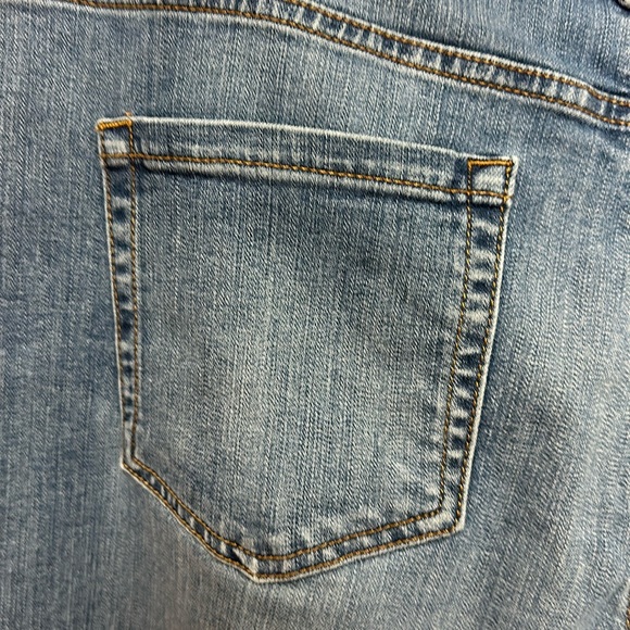 Gloria Vanderbilt Amanda size 14 Jean Capri 5 pockets slit and rivets at ankle - Picture 4 of 8